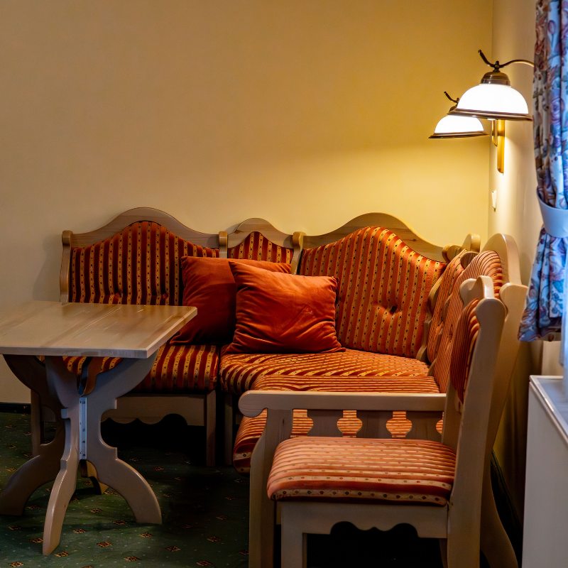 Apartament w Hotelu Górskim województwo łódzkie komfort  dla biznesu i dłuższych pobytów standard trzygwiazdkowy (4).png